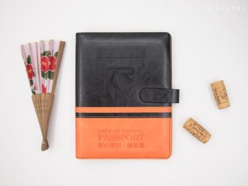 custom loose leaf planner