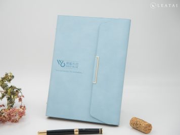 custom loose leaf planner