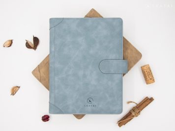 loose leaf notebook