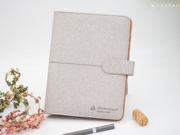 custom loose leaf planner