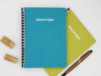 Custom removable planner